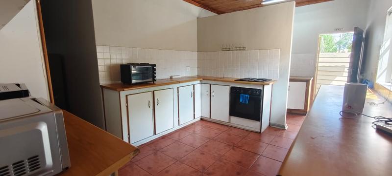 To Let 7 Bedroom Property for Rent in Die Bult North West